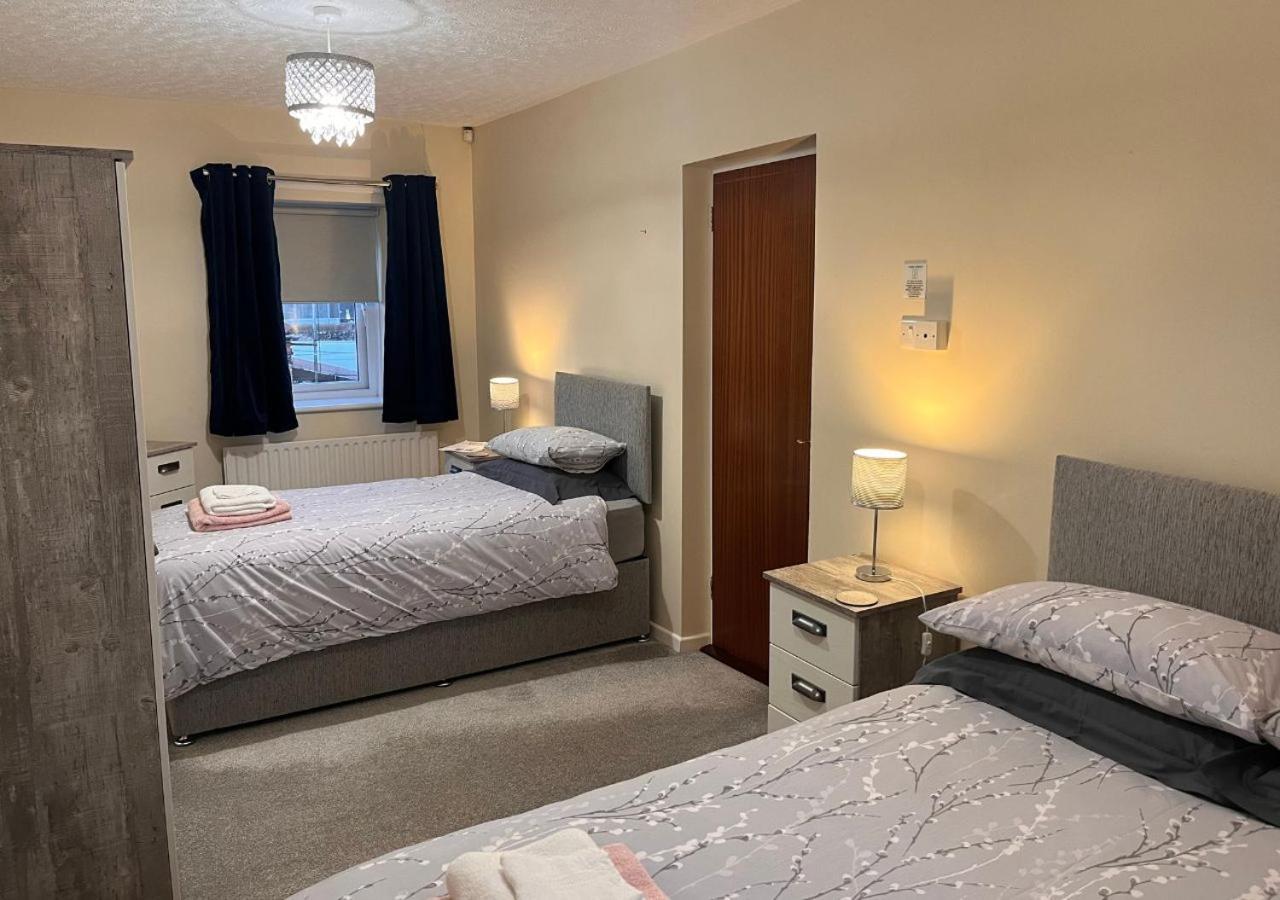 3 Bedroom Apartment, Ballymena, The Wee Stop Gap Ngoại thất bức ảnh